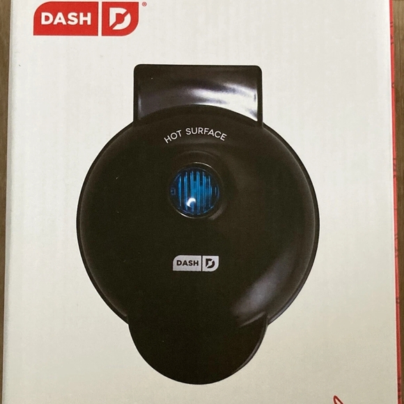Dash Mini Maker Griddle - Picture 3 of 3